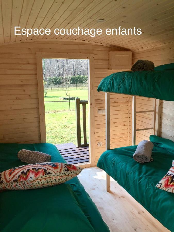Roulottes Du Chalet Des Pins Rougeou Esterno foto